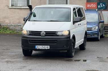 Минивэн Volkswagen Transporter 2014 в 