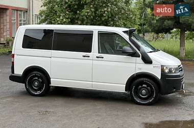 Минивэн Volkswagen Transporter 2014 в 