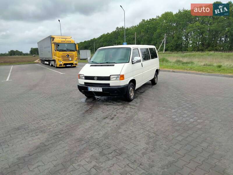 Минивэн Volkswagen Transporter 1998 в 