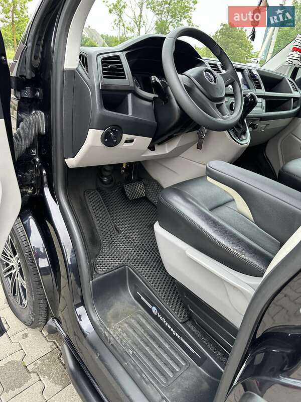 Минивэн Volkswagen Transporter 2019 в Черновцах