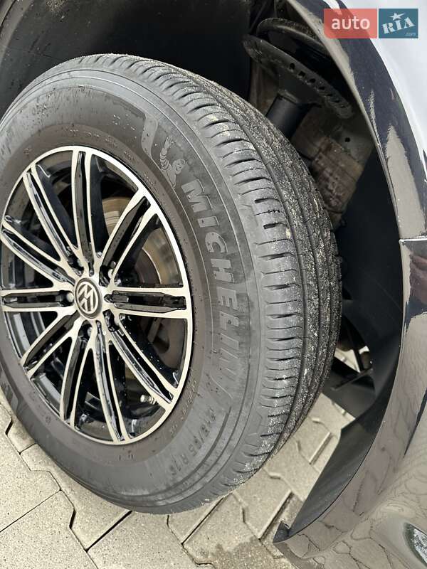 Минивэн Volkswagen Transporter 2019 в Черновцах