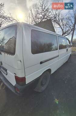 Мінівен Volkswagen Transporter 2000 в 