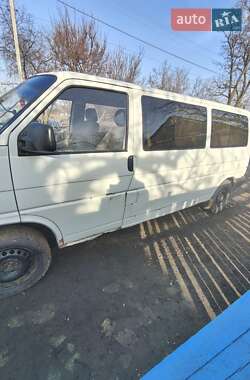 Мінівен Volkswagen Transporter 2000 в 