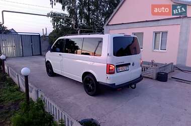 Грузопассажирский фургон Volkswagen Transporter 2010 в 