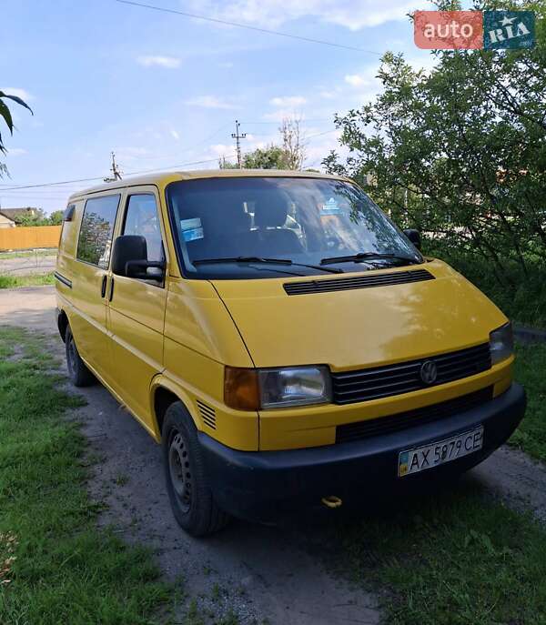 Мінівен Volkswagen Transporter 2002 в 
