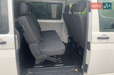 Минивэн Volkswagen Transporter 2017 в 