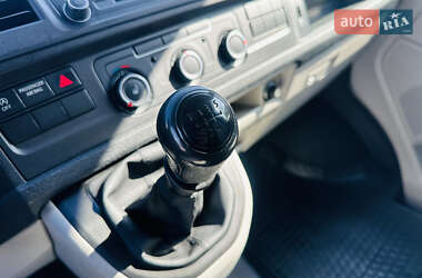 Грузовой фургон Volkswagen Transporter 2017 в 