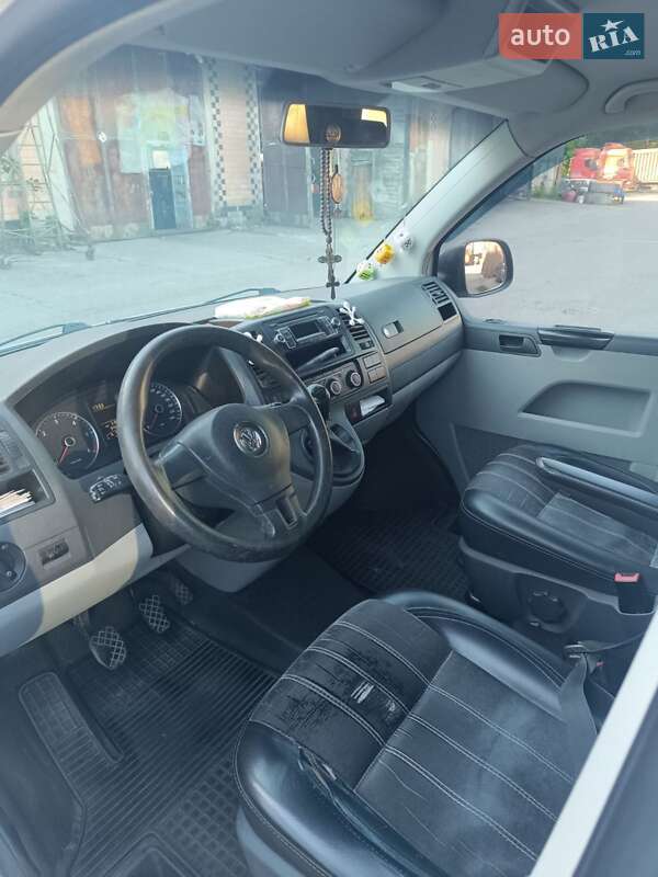 Минивэн Volkswagen Transporter 2013 в Одессе