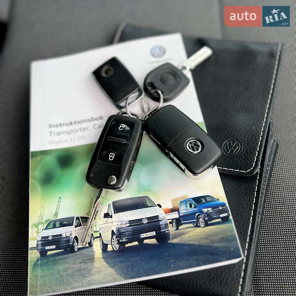 Вантажний фургон Volkswagen Transporter 2018 в Києві