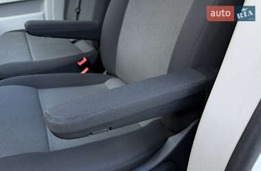 Грузовой фургон Volkswagen Transporter 2019 в 