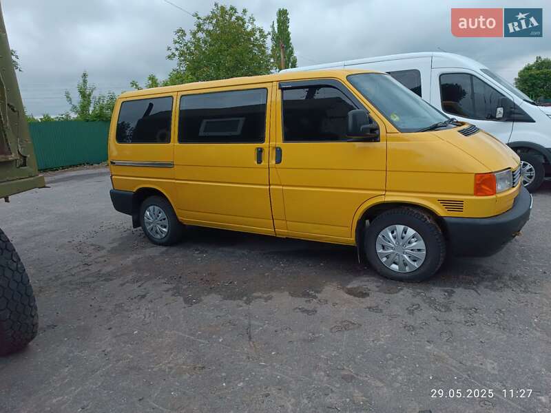 Мінівен Volkswagen Transporter 2003 в Старокостянтинові