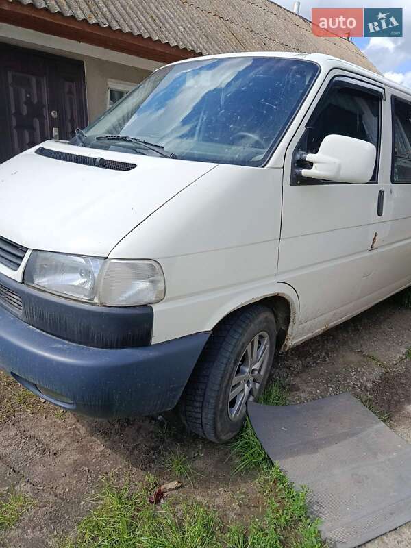 Мікроавтобус Volkswagen Transporter 2001 в Єрках