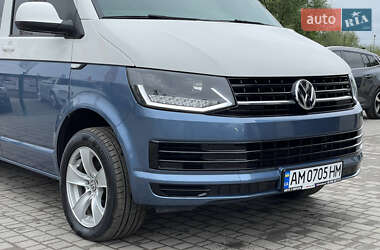 Минивэн Volkswagen Transporter 2019 в 