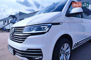 Минивэн Volkswagen Transporter 2021 в 