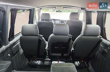 Минивэн Volkswagen Transporter 2021 в 