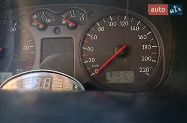 Мінівен Volkswagen Transporter 2003 в 