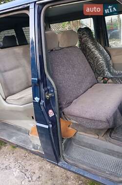 Мінівен Volkswagen Transporter 1998 в 