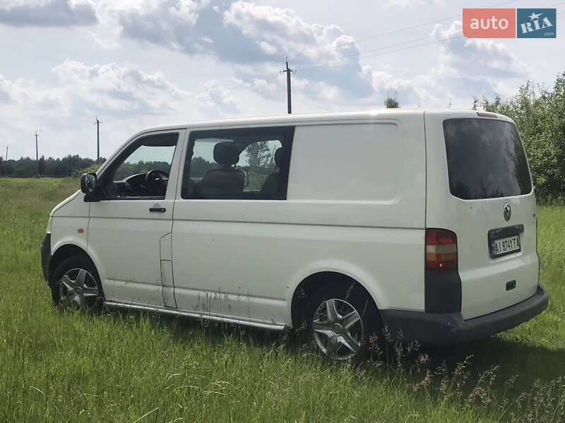 Минивэн Volkswagen Transporter 2005 в Белой Церкви
