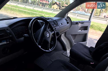 Мінівен Volkswagen Transporter 2005 в 