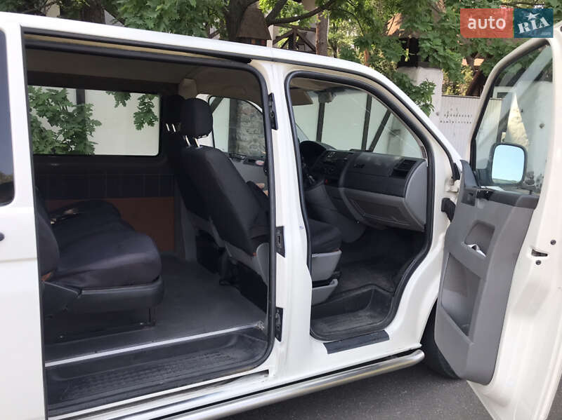 Минивэн Volkswagen Transporter 2005 в Белой Церкви