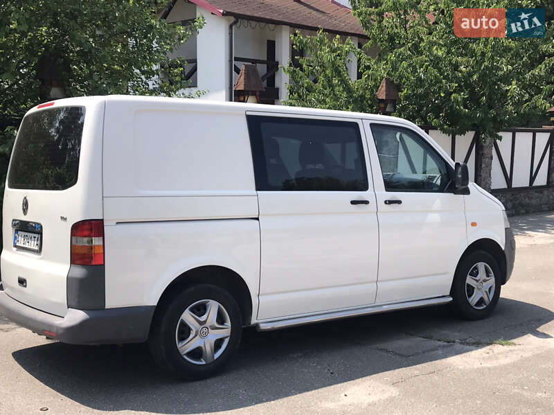 Минивэн Volkswagen Transporter 2005 в Белой Церкви