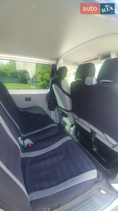 Минивэн Volkswagen Transporter 2015 в Черновцах