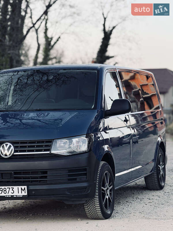 Минивэн Volkswagen Transporter 2017 в Мукачево