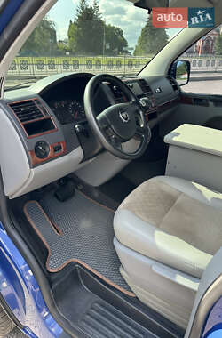 Мінівен Volkswagen Transporter 2008 в 
