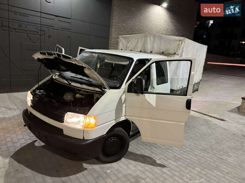 Минивэн Volkswagen Transporter 2003 в 