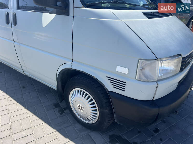 Минивэн Volkswagen Transporter 1996 в Запорожье