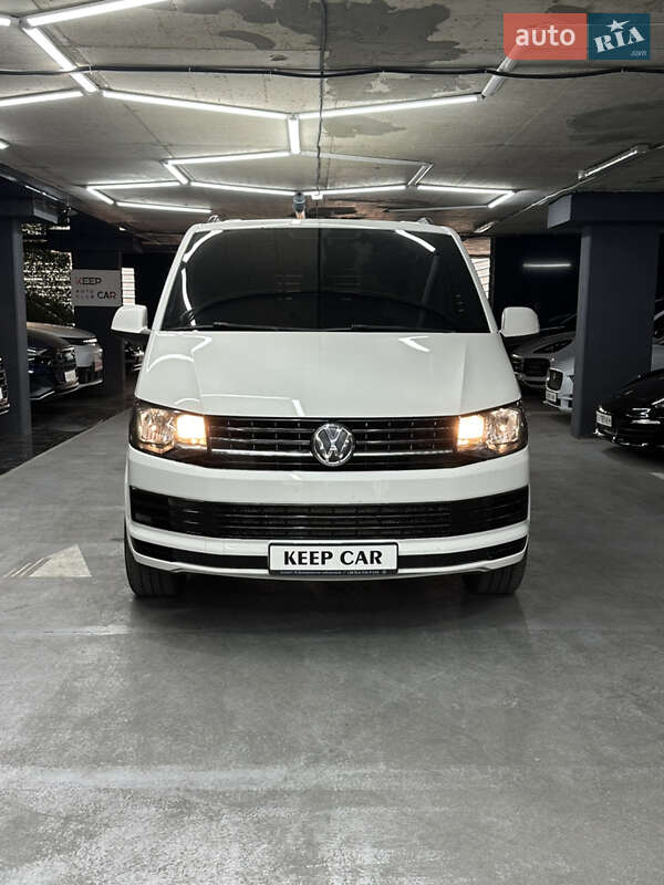Мінівен Volkswagen Transporter 2015 в Одесі