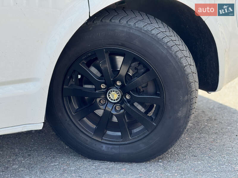 Вантажний фургон Volkswagen Transporter 2013 в Києві фото 9 Вантажний фургон Volkswagen Transporter 2013 в Києві