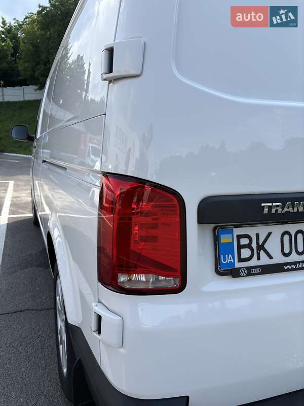 Грузовой фургон Volkswagen Transporter 2020 в Луцке