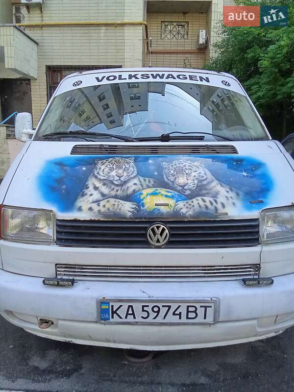 Вантажопасажирський фургон Volkswagen Transporter 1998 в 