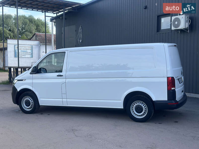 Грузовой фургон Volkswagen Transporter 2020 в Дубно