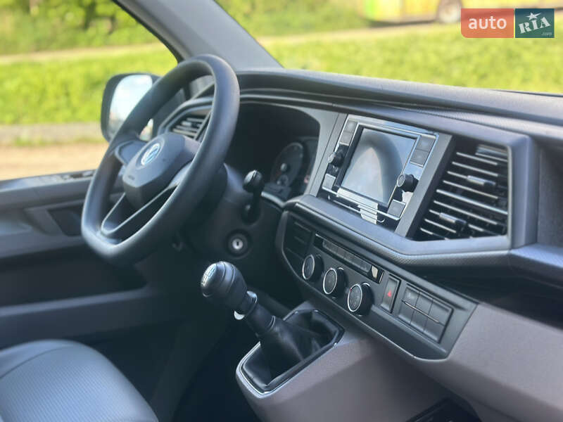 Грузовой фургон Volkswagen Transporter 2020 в Дубно