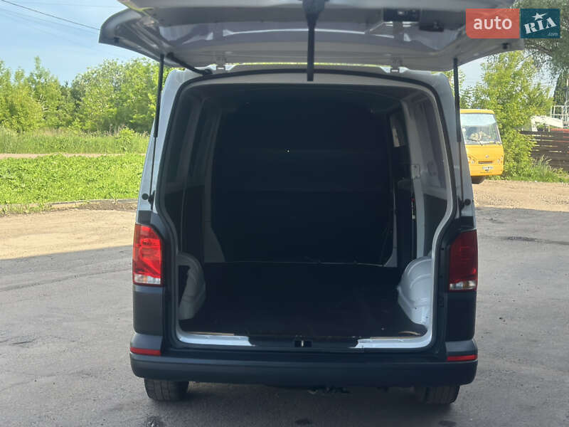 Грузовой фургон Volkswagen Transporter 2020 в Дубно