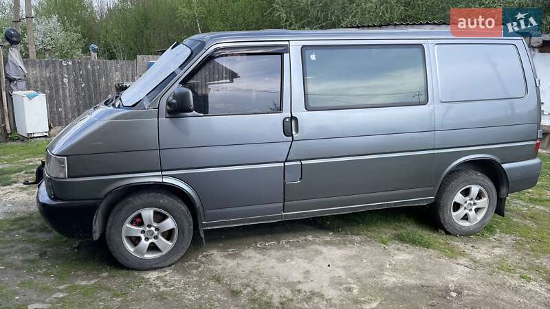 Минивэн Volkswagen Transporter 1998 в 