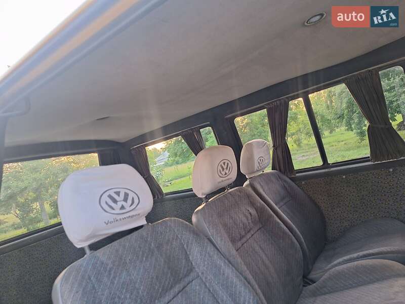 Минивэн Volkswagen Transporter 1999 в Черновцах
