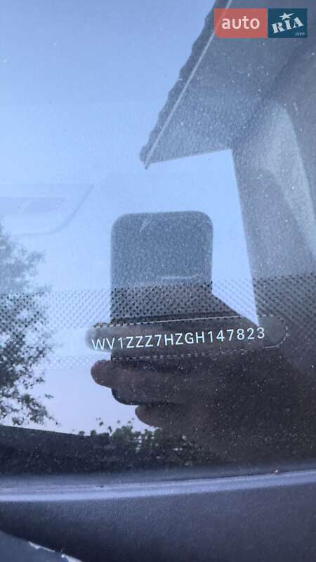 Минивэн Volkswagen Transporter 2016 в Броварах