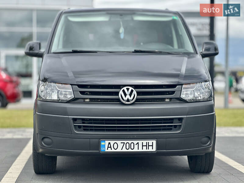 Минивэн Volkswagen Transporter 2015 в Мукачево