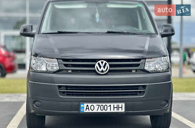 Минивэн Volkswagen Transporter 2015 в 