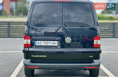 Минивэн Volkswagen Transporter 2015 в 