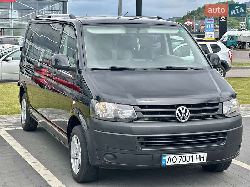 Минивэн Volkswagen Transporter 2015 в Мукачево