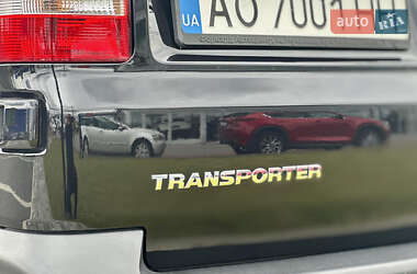 Минивэн Volkswagen Transporter 2015 в 