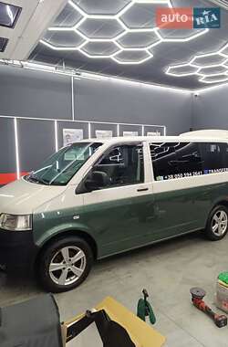 Вантажопасажирський фургон Volkswagen Transporter 2004 в Ужгороді