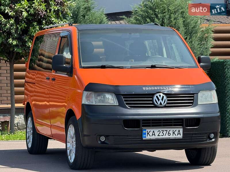 Минивэн Volkswagen Transporter 2005 в Киеве
