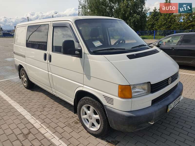 Минивэн Volkswagen Transporter 2000 в Ковеле