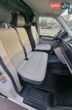 Грузовой фургон Volkswagen Transporter 2019 в 