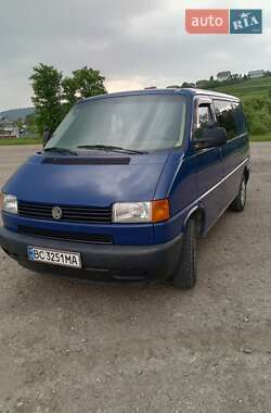 Минивэн Volkswagen Transporter 2000 в 